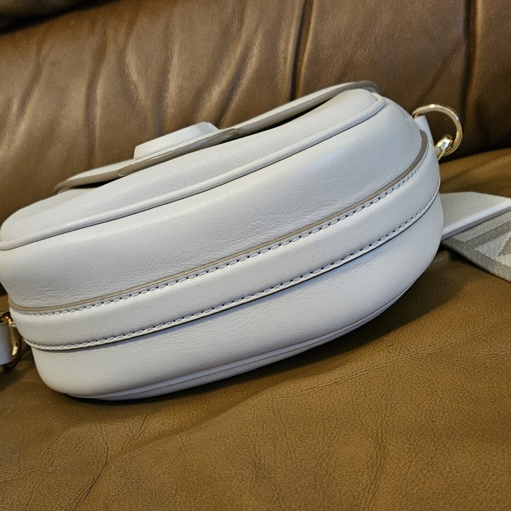 Women's Marc Jacobs Cream Leather Luxury Crossbody/Shoulder Bag (EXCELLENT) - Picture 12 of 16